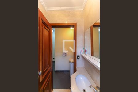 Casa à venda com 980m², 5 quartos e 8 vagasLavabo