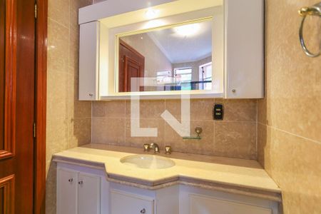 Casa à venda com 980m², 5 quartos e 8 vagasBanheiro da Suíte 3