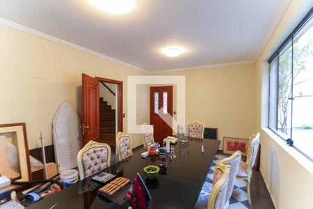 Casa à venda com 980m², 5 quartos e 8 vagasSala 1