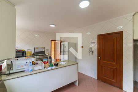 Casa à venda com 980m², 5 quartos e 8 vagasCozinha