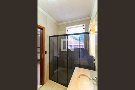 Casa à venda com 980m², 5 quartos e 8 vagasBanheiro da Suíte 4