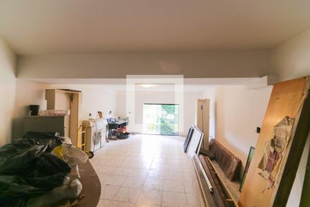 Casa à venda com 980m², 5 quartos e 8 vagasÁrea de Serviço