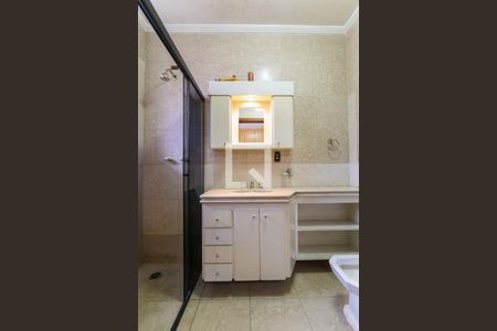 Casa à venda com 980m², 5 quartos e 8 vagasBanheiro da Suíte 4