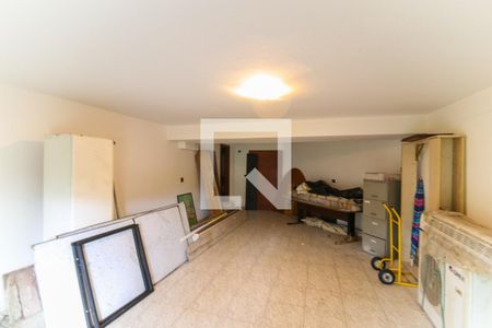 Casa à venda com 980m², 5 quartos e 8 vagasÁrea de Serviço