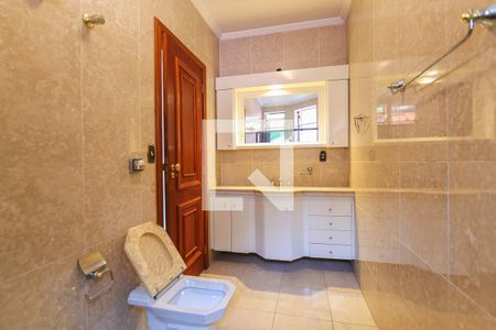 Casa à venda com 980m², 5 quartos e 8 vagasBanheiro da Suíte 3