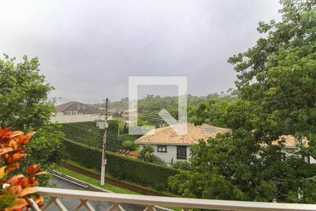 Casa à venda com 980m², 5 quartos e 8 vagasVista