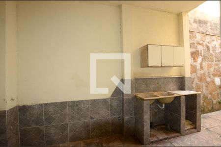 Casa para alugar com 70m², 2 quartos e 1 vagaÁrea deServiço