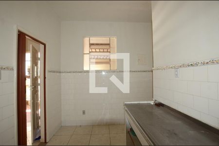 Casa para alugar com 70m², 2 quartos e 1 vagaCozinha