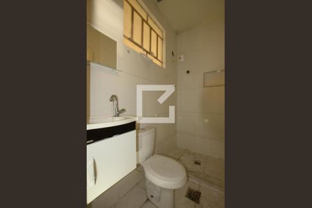 Casa para alugar com 70m², 2 quartos e 1 vagaBanheiro 