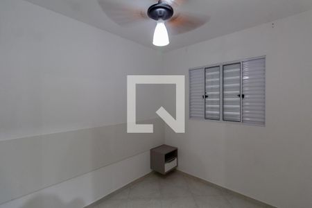 Quarto 1 de apartamento para alugar com 2 quartos, 40m² em Penha de França, São Paulo