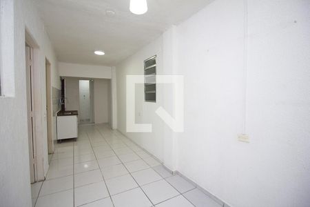 Sala/Cozinha de casa para alugar com 2 quartos, 80m² em Vila Ema, São Paulo