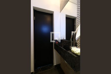 Casa para alugar com 357m², 3 quartos e 7 vagasLavabo - Térreo