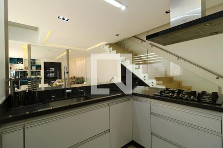 Casa para alugar com 357m², 3 quartos e 7 vagasCozinha