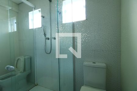 Casa para alugar com 357m², 3 quartos e 7 vagasBanheiro da Suite 1