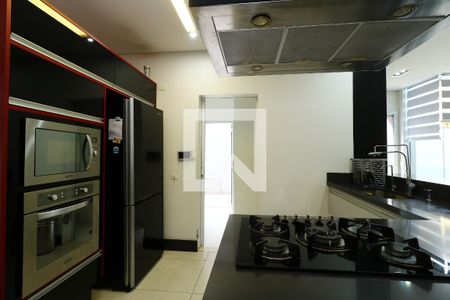 Casa para alugar com 357m², 3 quartos e 7 vagasCozinha