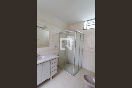 Casa à venda com 130m², 3 quartos e 2 vagasSuíte