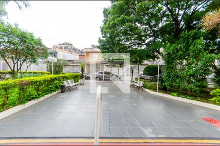 Apartamento à venda com 42m², 2 quartos e 1 vaga Apartamento à venda com 42m², 2 quartos e 1 vagaEntrada