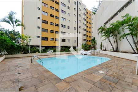 Apartamento à venda com 42m², 2 quartos e 1 vaga Apartamento à venda com 42m², 2 quartos e 1 vagaPiscina