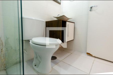 Apartamento à venda com 42m², 2 quartos e 1 vaga Apartamento à venda com 42m², 2 quartos e 1 vagaBanheiro