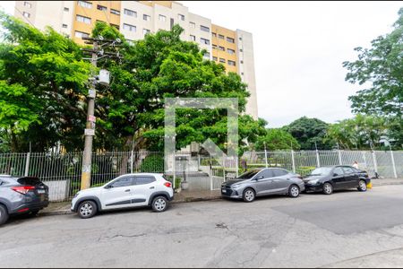 Apartamento à venda com 42m², 2 quartos e 1 vaga Apartamento à venda com 42m², 2 quartos e 1 vagaFachada