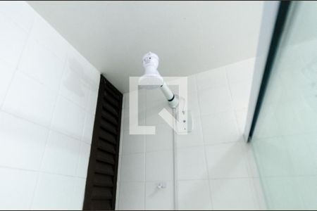 Apartamento à venda com 42m², 2 quartos e 1 vaga Apartamento à venda com 42m², 2 quartos e 1 vagaBanheiro