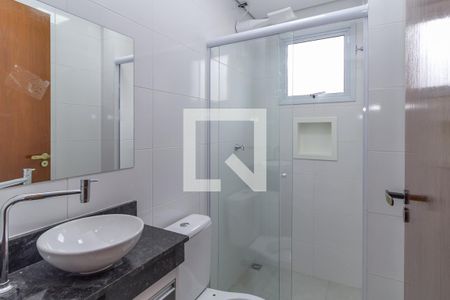 Banheiro de apartamento para alugar com 1 quarto, 30m² em Vila Zelina, São Paulo