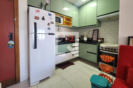 Studio para alugar com 33m², 1 quarto e 1 vaga Studio para alugar com 33m², 1 quarto e 1 vagaCozinha