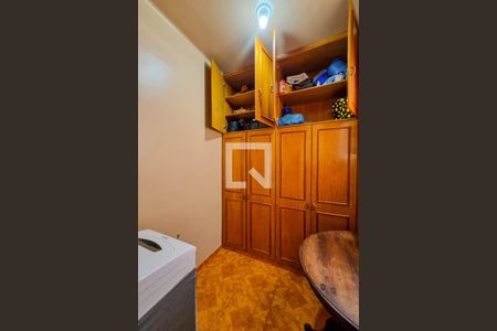 Apartamento à venda com 75m², 2 quartos e sem vagaQuarto de Serviço