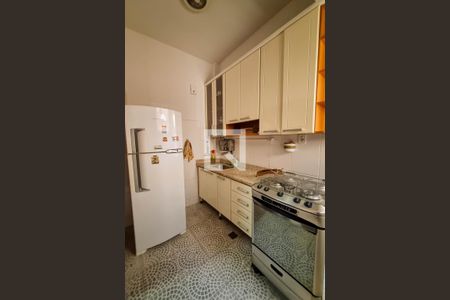 Apartamento à venda com 75m², 2 quartos e sem vagaCozinha