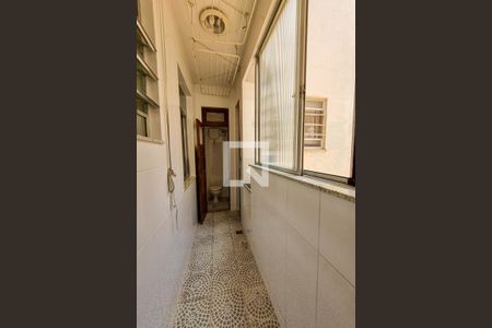 Apartamento à venda com 75m², 2 quartos e sem vagaÁrea de Serviço