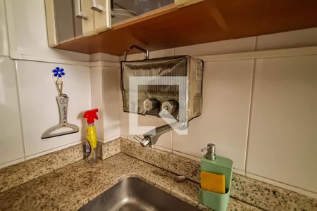 Apartamento à venda com 75m², 2 quartos e sem vagaCozinha