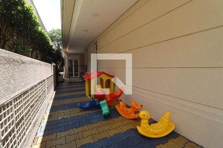 Apartamento à venda com 96m², 3 quartos e 2 vagasÁrea comum - Playground