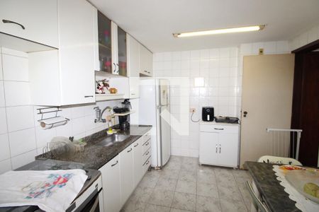 Apartamento à venda com 65m², 2 quartos e 1 vagaCozinha