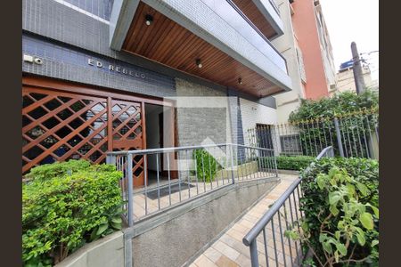 Apartamento à venda com 65m², 2 quartos e 1 vagaFachada e portaria