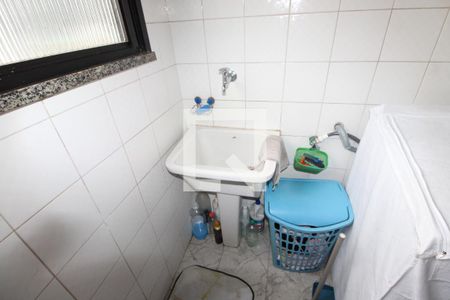 Apartamento à venda com 65m², 2 quartos e 1 vagaÁrea de Serviço