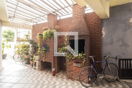 Casa para alugar com 483m², 3 quartos e 6 vagasÁrea comum - Churrasqueira