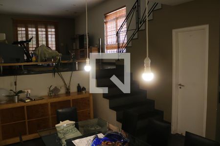 Sala de jantar de casa à venda com 3 quartos, 239m² em Vila Ipojuca, São Paulo