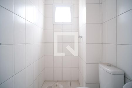 Apartamento à venda com 46m², 2 quartos e 1 vaga Apartamento à venda com 46m², 2 quartos e 1 vagaBanheiro