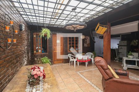 Casa à venda com 329m², 5 quartos e 3 vagasÁrea externa