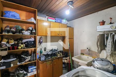 Casa à venda com 329m², 5 quartos e 3 vagasÁrea de Serviço