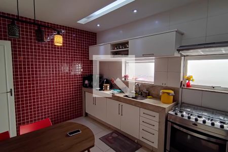 Casa à venda com 360m², 7 quartos e 8 vagascozinha