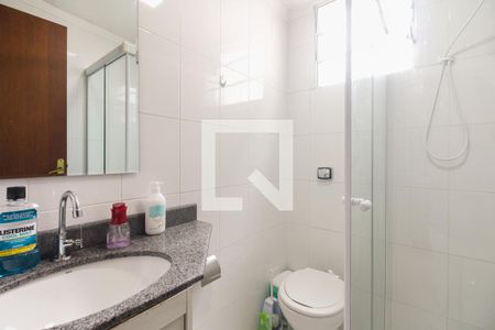 Casa à venda com 310m², 3 quartos e 3 vagasCasa 01 - Banheiro 