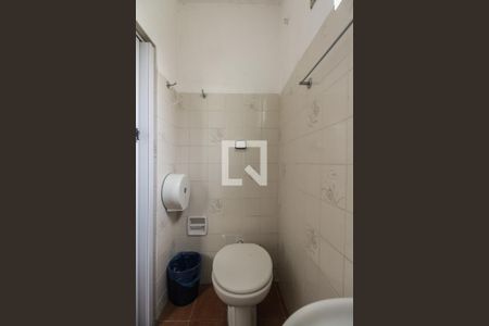 Casa à venda com 310m², 3 quartos e 3 vagasCasa 02 - Área de Serviço/Banheiro de Serviço 