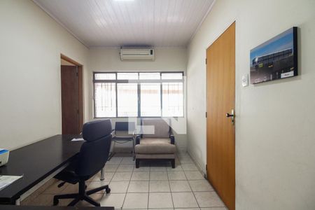 Casa à venda com 310m², 3 quartos e 3 vagasCasa 02 - Sala 