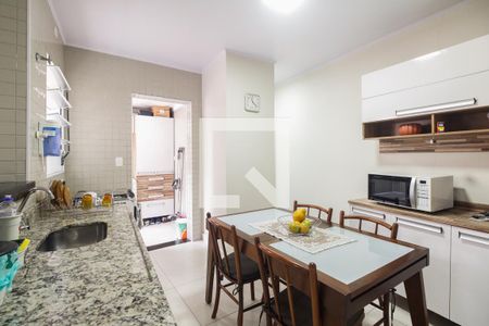 Casa à venda com 310m², 3 quartos e 3 vagasCasa 01 - Cozinha 