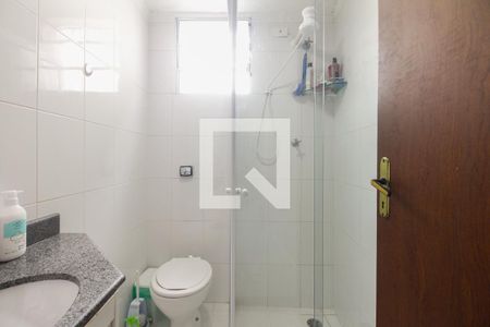 Casa à venda com 310m², 3 quartos e 3 vagasCasa 01 - Banheiro 