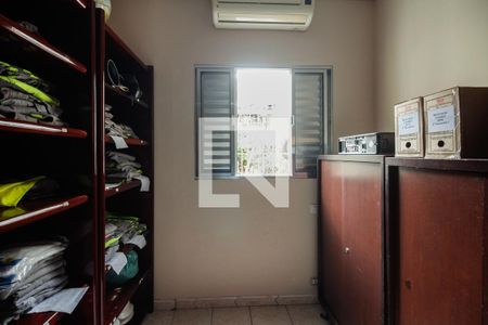 Casa à venda com 310m², 3 quartos e 3 vagasCasa 02 - Quarto 2