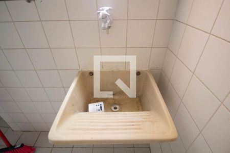 Apartamento à venda com 42m², 2 quartos e 1 vaga Apartamento à venda com 42m², 2 quartos e 1 vagaCozinha e Área de Serviço