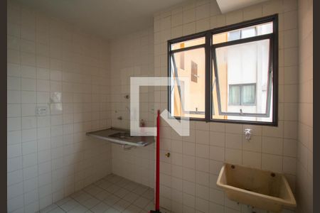 Apartamento à venda com 42m², 2 quartos e 1 vaga Apartamento à venda com 42m², 2 quartos e 1 vagaCozinha e Área de Serviço