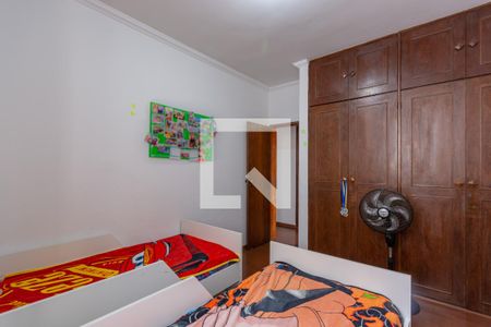 Casa à venda com 360m², 4 quartos e 2 vagasSuíte 2
